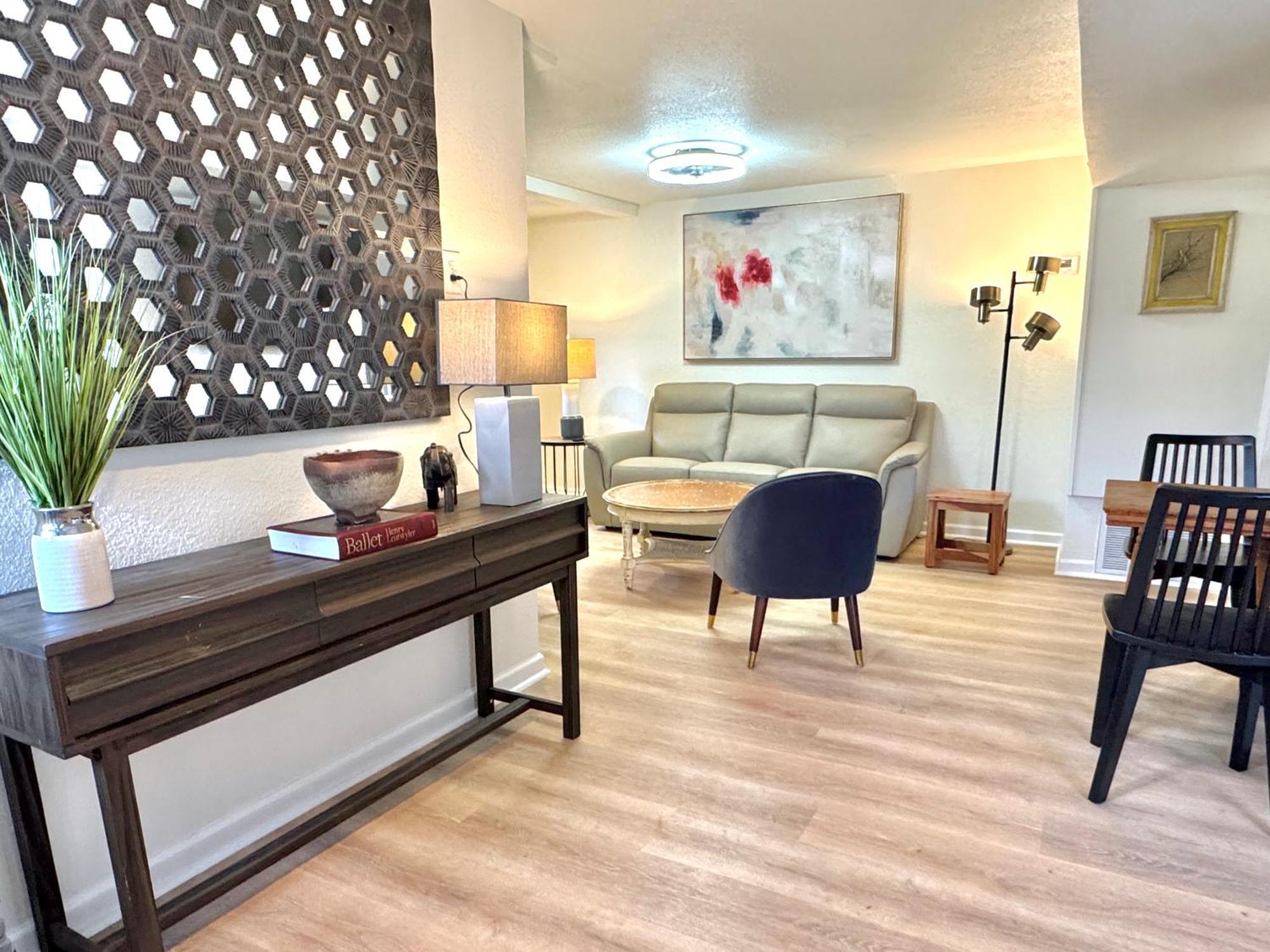 Upgraded Suite - Easy Access To Uptown #N29 오클라호마시티 외부 사진