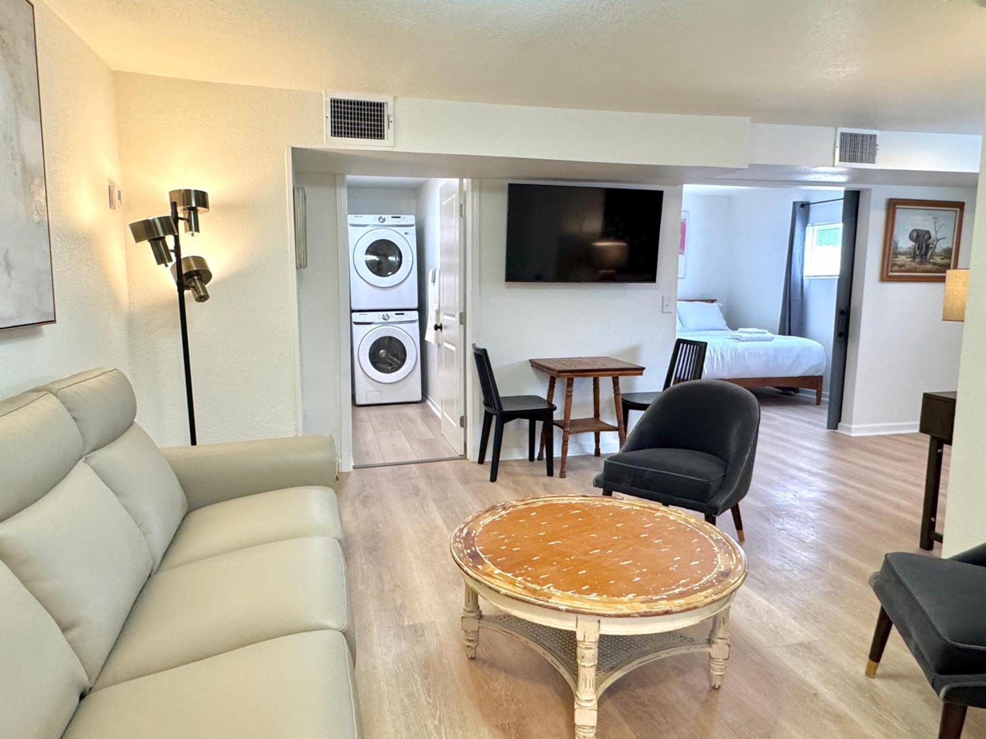 Upgraded Suite - Easy Access To Uptown #N29 오클라호마시티 외부 사진