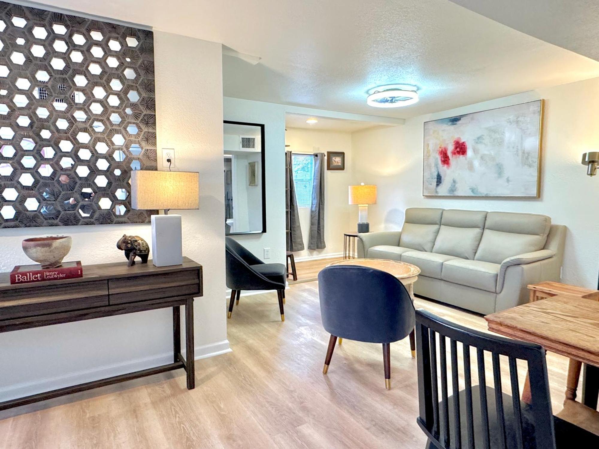 Upgraded Suite - Easy Access To Uptown #N29 오클라호마시티 외부 사진